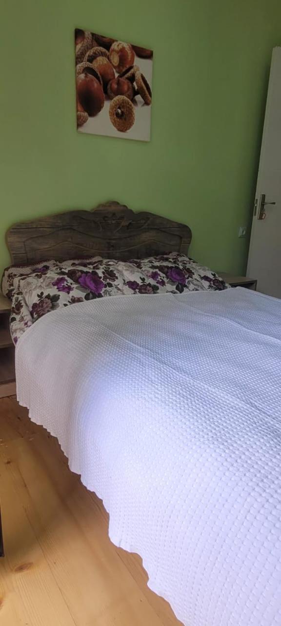 Guest House Guli Mestia Chambre photo