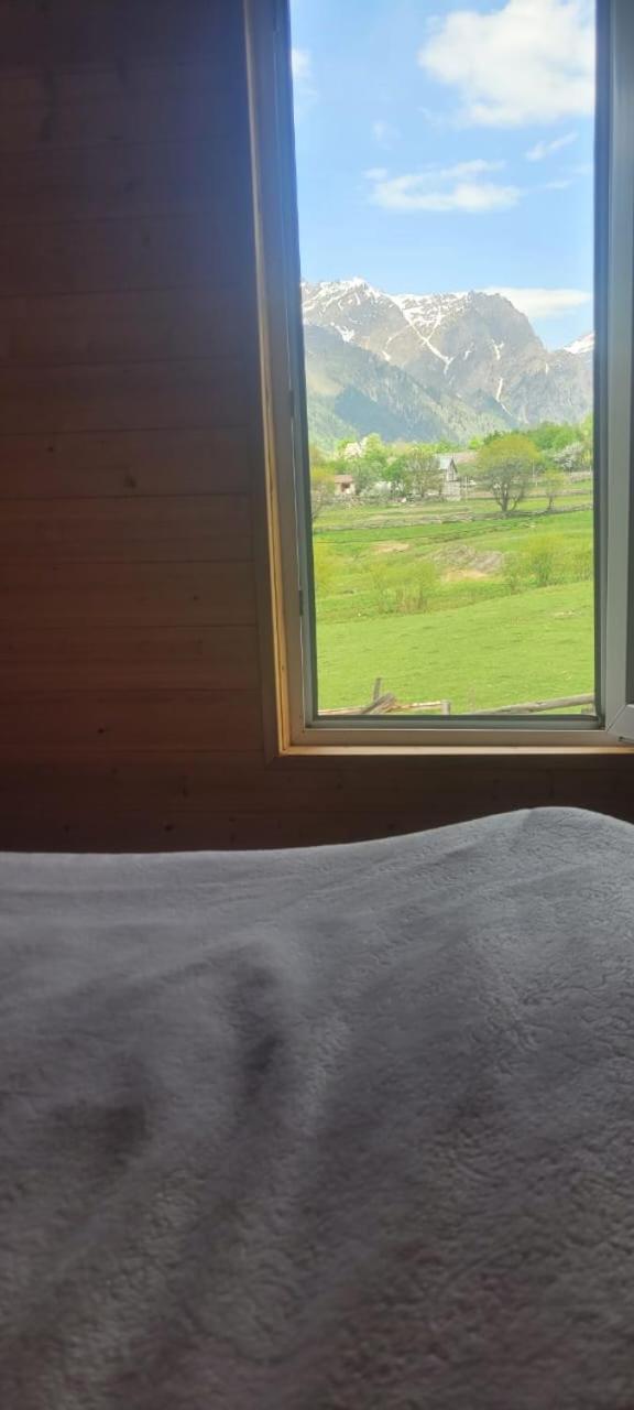 Guest House Guli Mestia Chambre photo